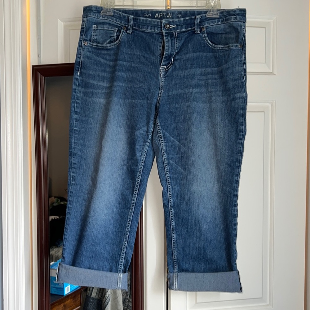 Apt.9 Jean Capri size 16W
